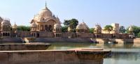 Govardhan Parikrama by eRickshaw. (Uddhav Kund, Kusum Sarovar, Govind Kund) (21 March 2025)